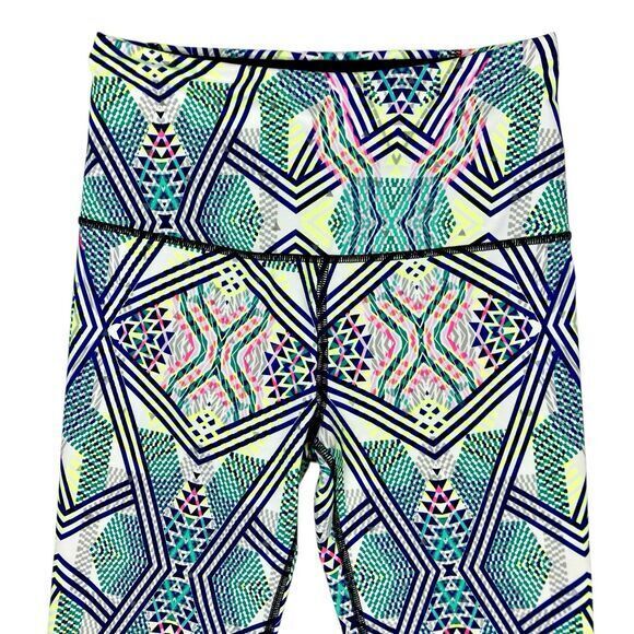 Victoria's Secret Capri Leggings Womens XS Green Printed Athletic Yoga Pull On - Picture 2 of 13